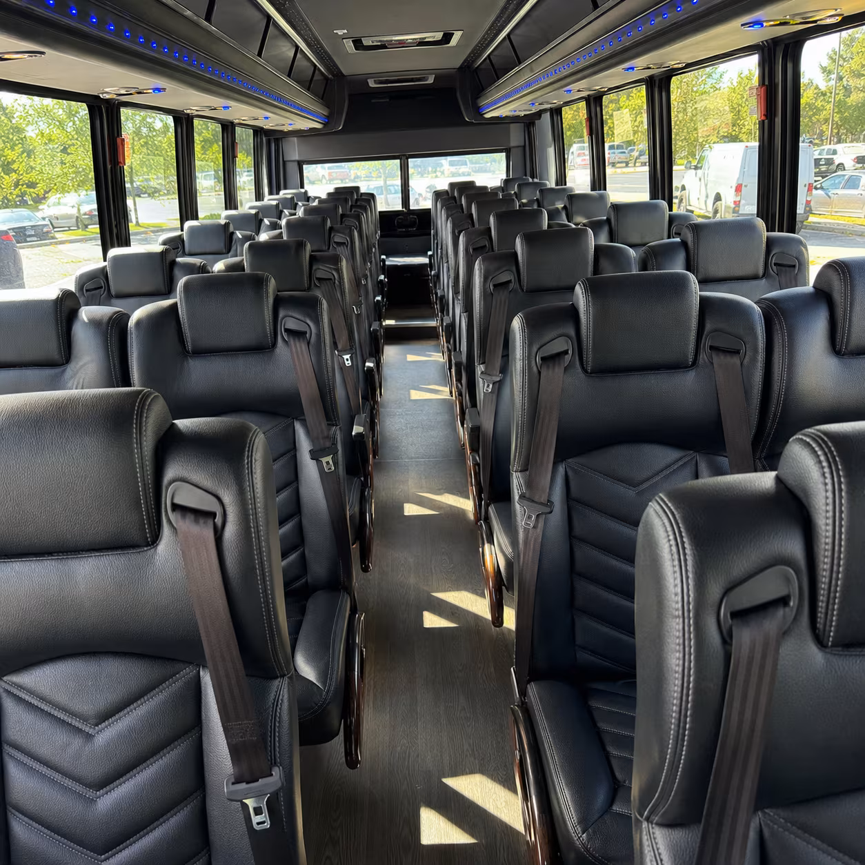 does the day of the week or the date change what a bus costs in lorain