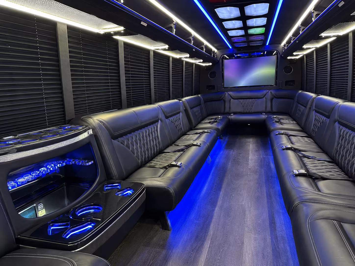 lorain 20 passenger party bus inside