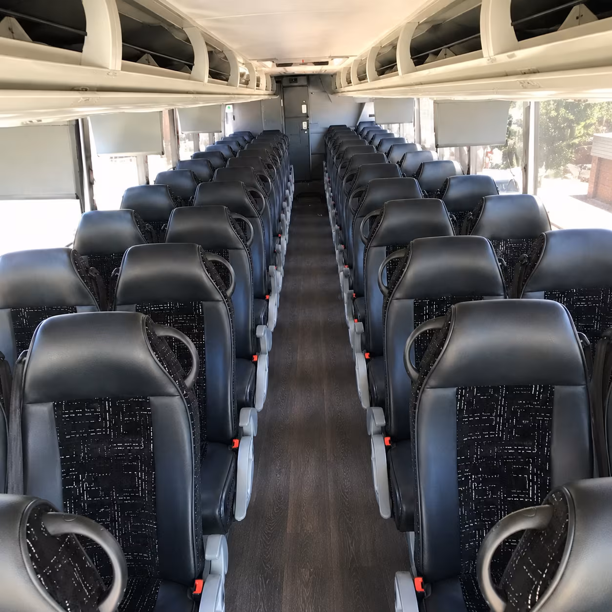 weekly worship shuttle buses for lorain congregations