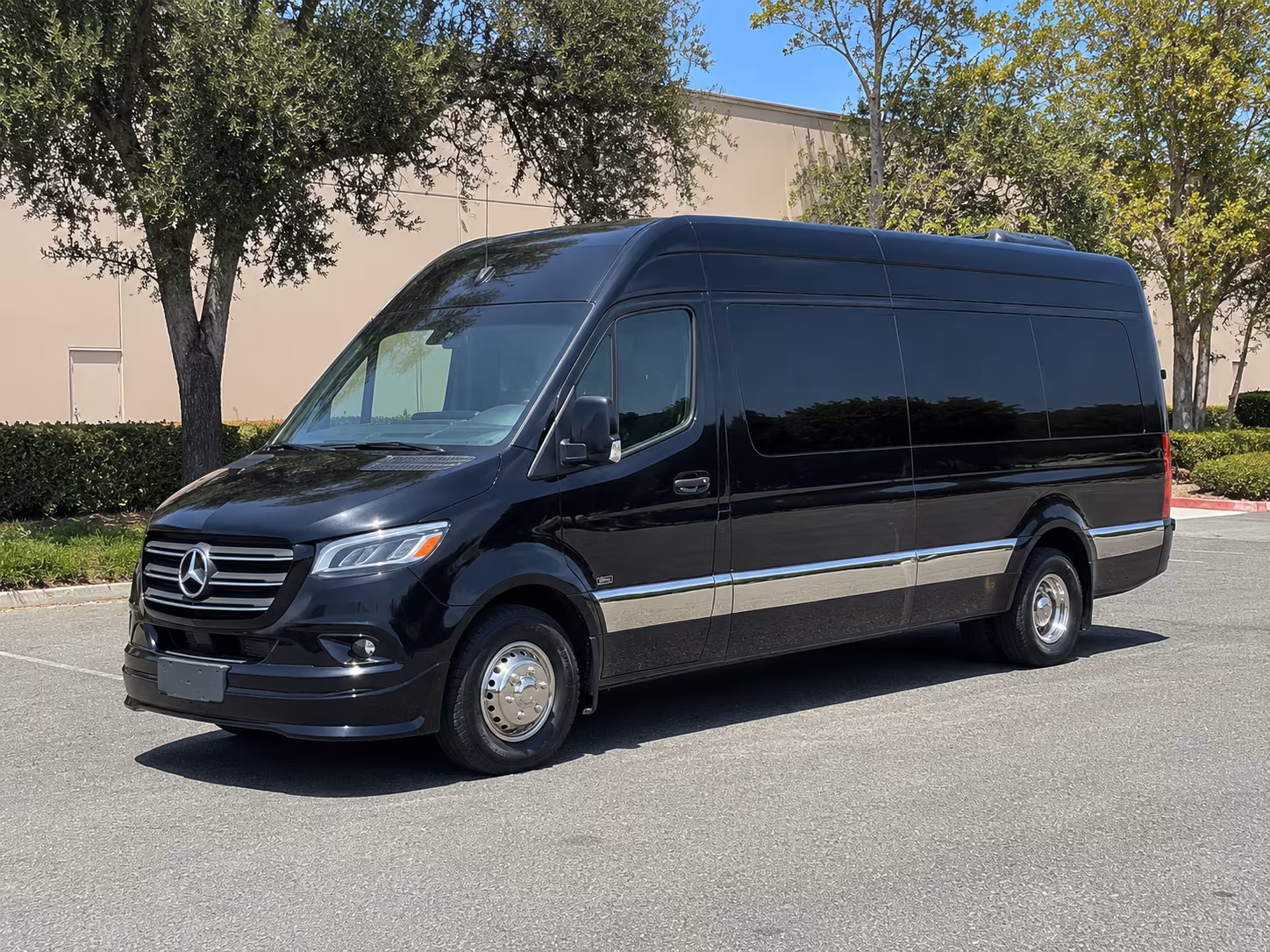 why rent using loraincoachbusservice com